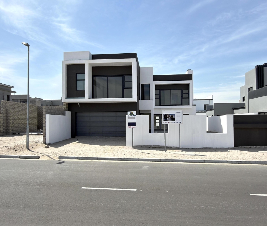 4 Bedroom Property for Sale in Sandown Western Cape